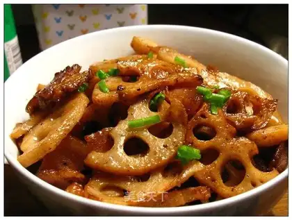 Return to the pot of lotus root slices