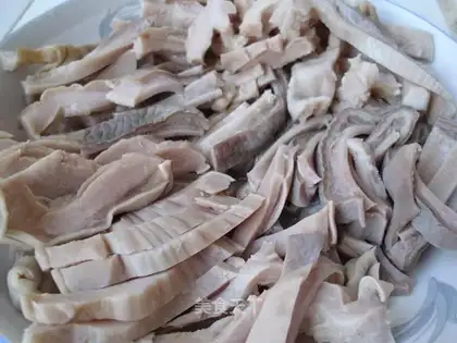 Pretreating pork belly