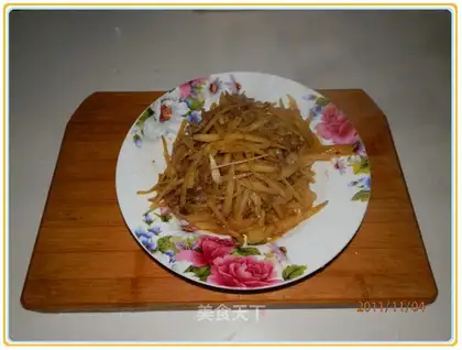 Fried shredded pork with fresh ginger