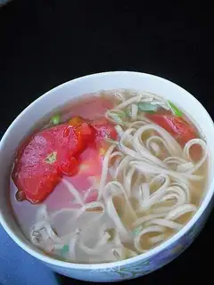 Beef flavored hot noodle soup