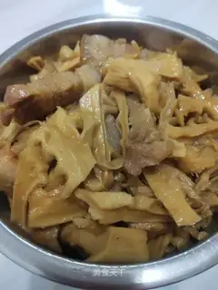 Dry red meat