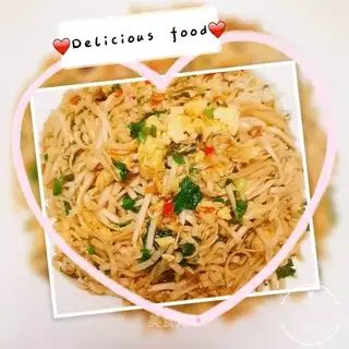 Egg noodles