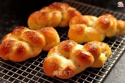 Sugar fudge bread