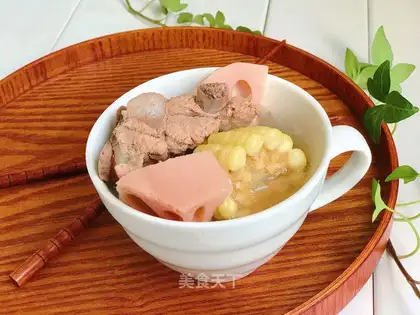 Corn lily steak soup