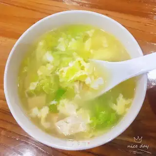 Soy sauce and tofu soup