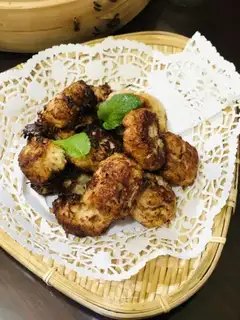 Roach chicken balls