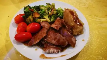 original steak and vegetable platter