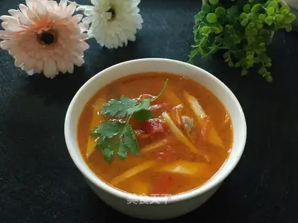 Tomato silk soup