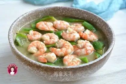 Smelt shrimp soup