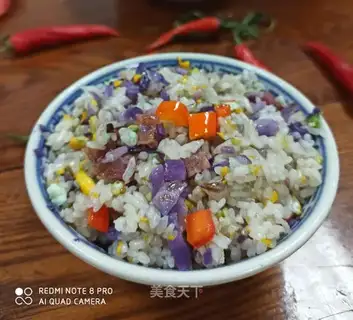 Pyramid salami egg fried rice
