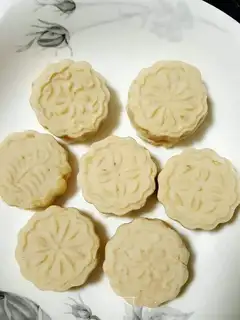 Five chalk mountain pills