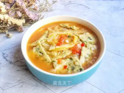 Sour sauerkraut noodles