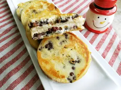 Red bean rice cake