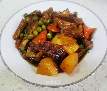 Black pepper, cowboy bones