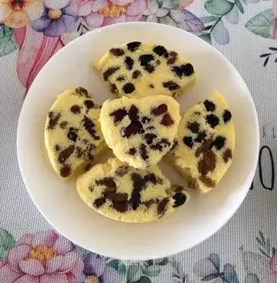 Dry-dry cake
