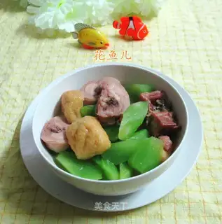 The tofu chicken leg boils
