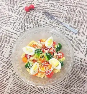 Spiral pasta salad