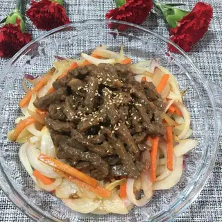 Cows, onions