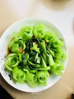 Emerald roses