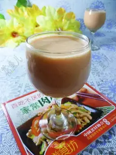 A macaroni shake