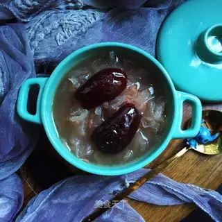 "Red dates, silver ear soup."