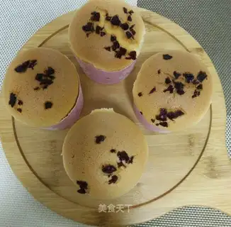 Cranberry cupcakes
