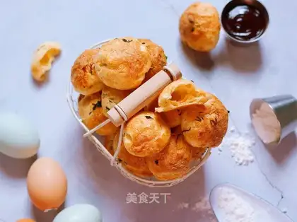 French cheese puff