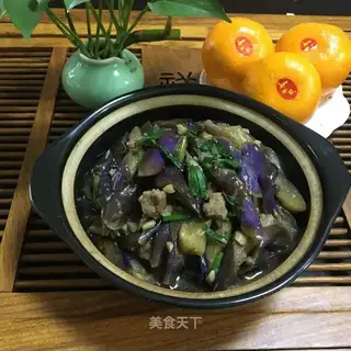 Meat and eggplant