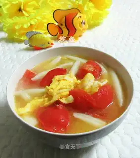 Duck egg and tomato noodles