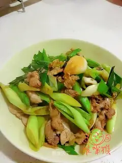 It's meat and garlic
