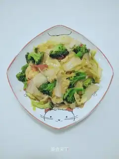 Tomato's fried cabbage