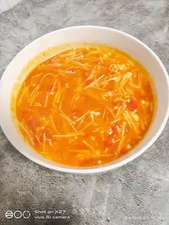 Tomato juice and gin mushrooms