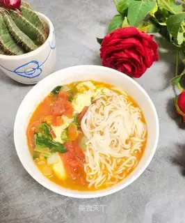 Soup egg noodles