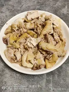 It's a common dish - a chicken with sand