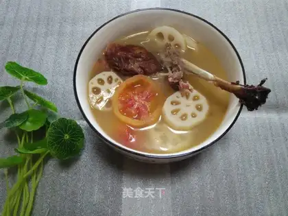 Roasted duck skeleton soup