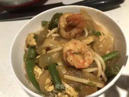 Shrimp noodles
