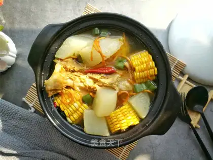 Corn carrot bone soup