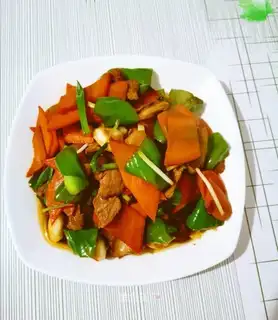 Pyramid carrots