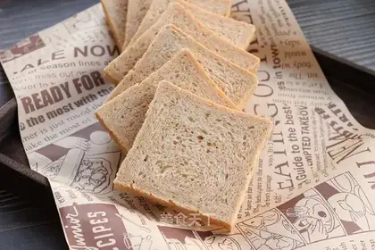 All-eat charcoal sour toast