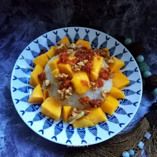 Cinnamon mango rice