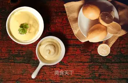 Homemade mayonnaise