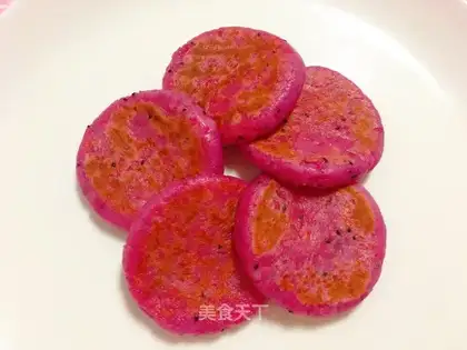 Pyramid rice cake