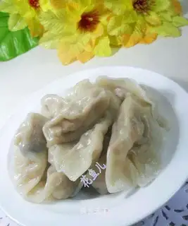 Tea mushroom pork dumplings