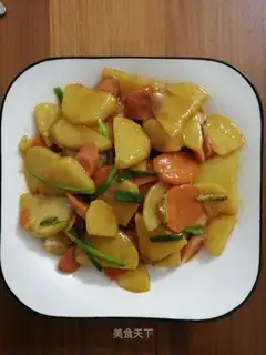 Ham and potatoes and carrots