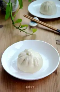 Snowball buns