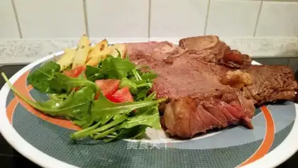 Steak with salad