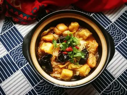 Tofu pickles, greasy chords