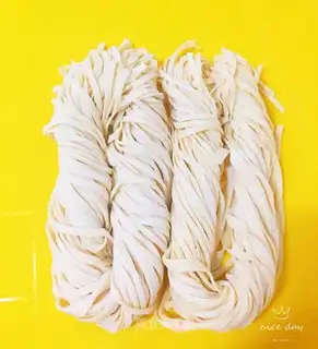 Egghand noodles