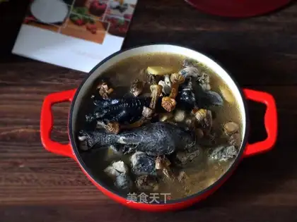 Puffy chicken soup
