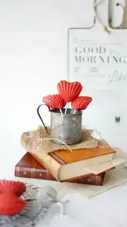 Red velvet mini Madeleine